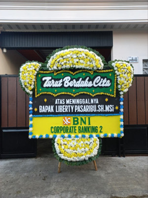 Papan Bunga Duka di Mungkajang