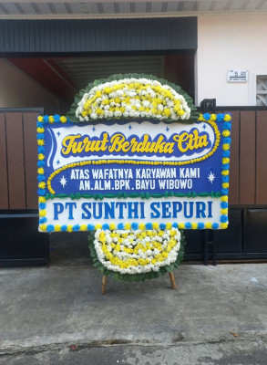 Papan Bunga Duka di Mungkajang