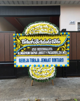 Papan Bunga Duka di Mungkajang